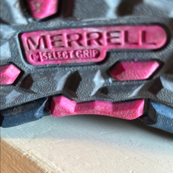 Merrell Blue and Pink Winter Boots - Picture 2 of 8